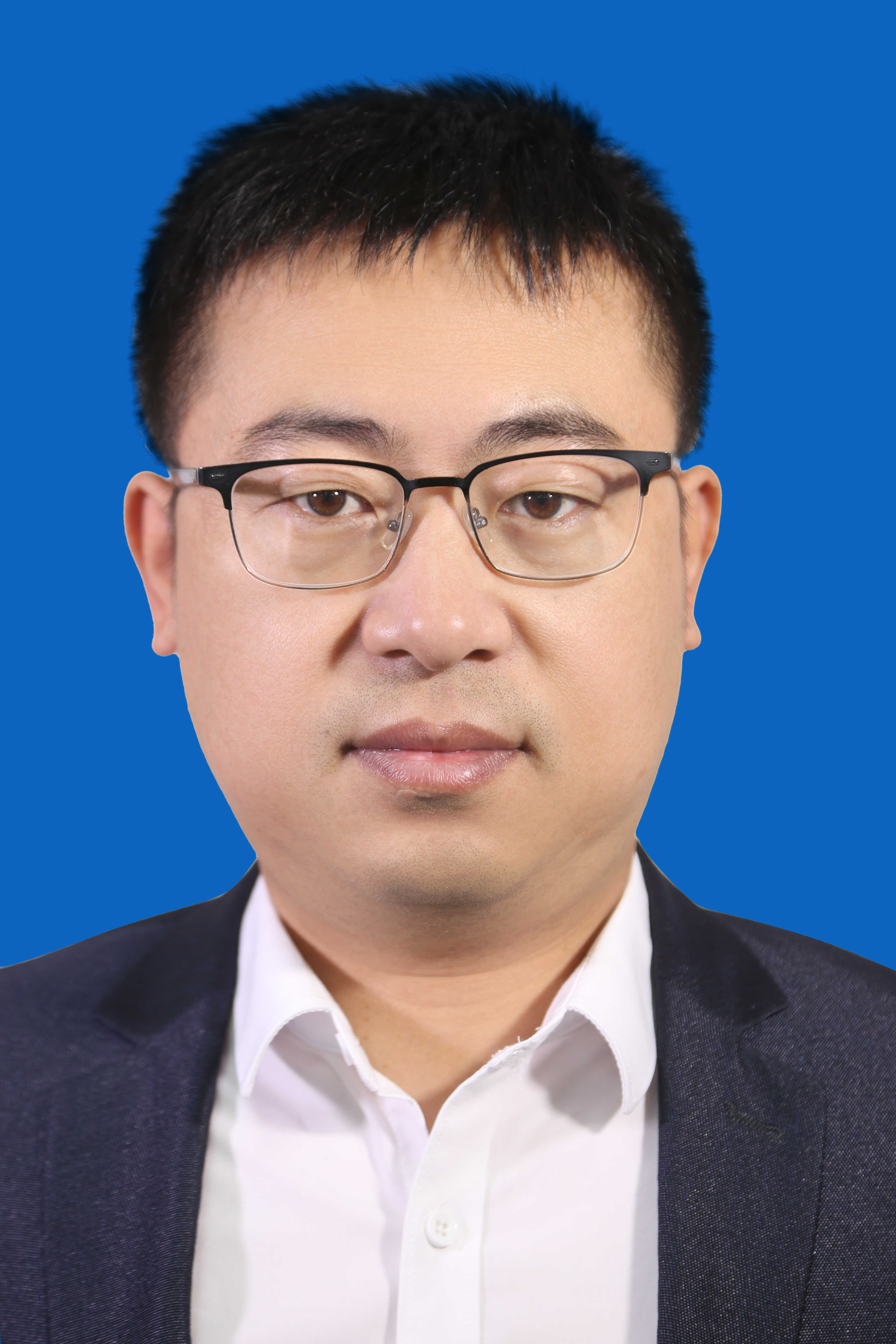 王文毅.jpg