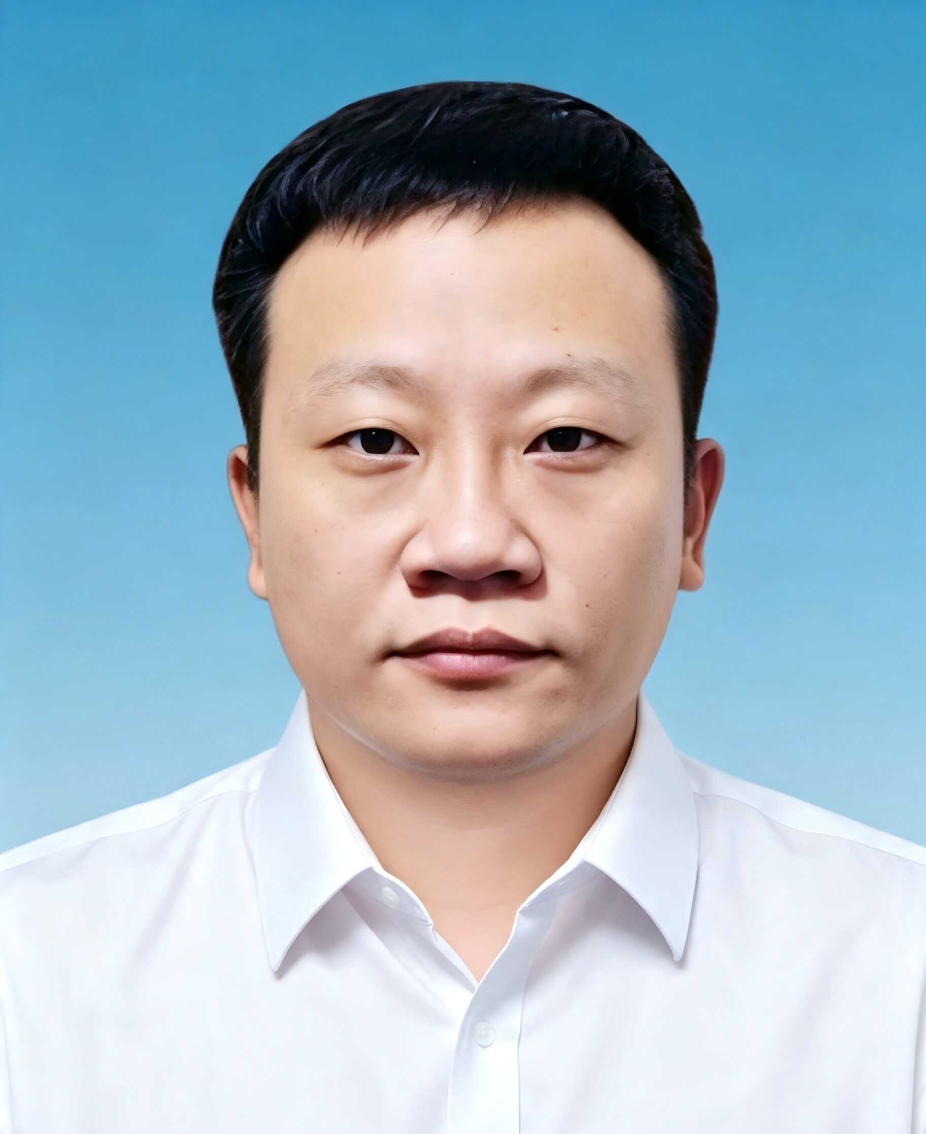 王为伟.png